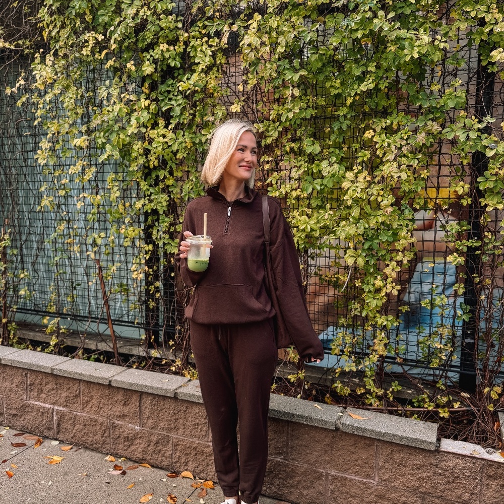 Luxe Cleese jogger & 1/2 zip set Chocolate Brown
